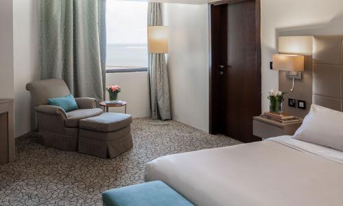 eh-diplomatic-suites